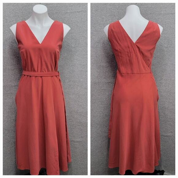 Akris Punto Dresses & Skirts - AKRIS PUNTO D-RING BELTED V-NECK MIDI WRAP DRESS, SIZE 10
